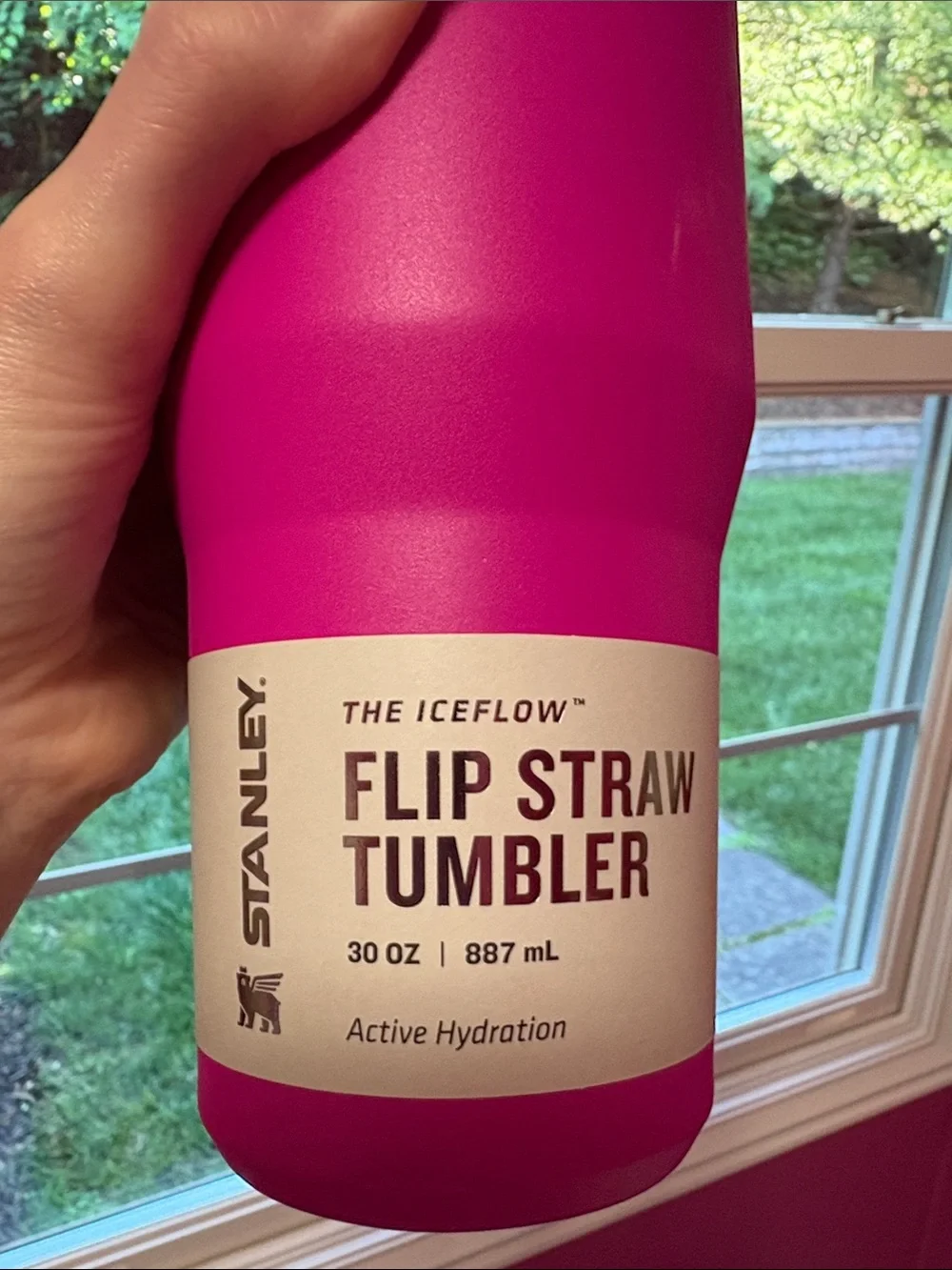 Stanley Pink Flip Straw Tumbler with Light Pink Handle 30 oz NWT - Picture 3 of 7